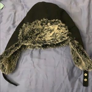 Fur trim snap beanie